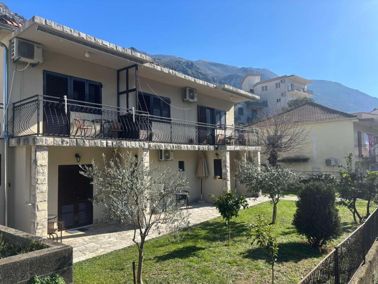 Apartments Samardzic Cattaro Esterno foto